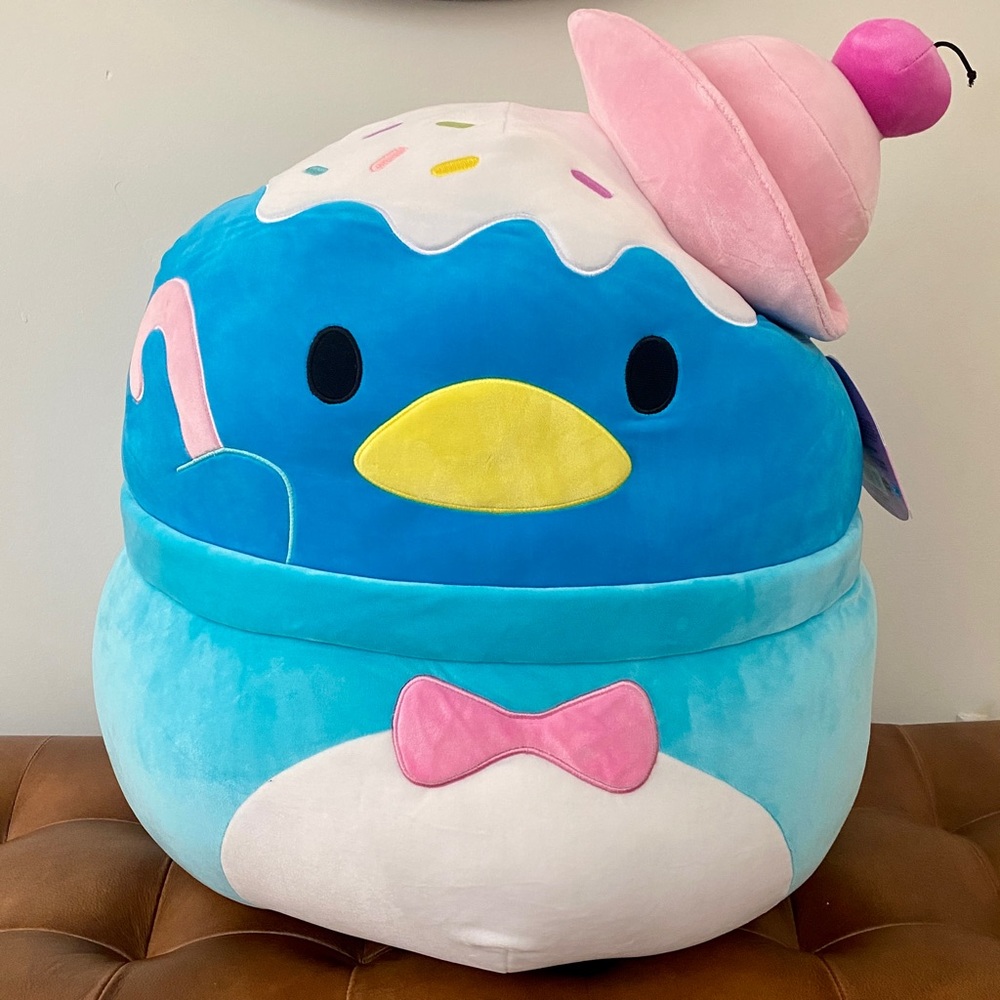 NEW HELLO KITTY SQUISHMALLOW “TUXEDO SAM: Ice Cream Sundae” 🍦 (HUGE SIZE)